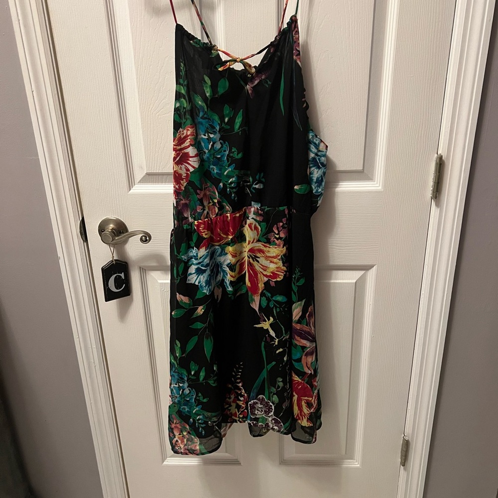 Old Navy NWT XL Black Floral Dress